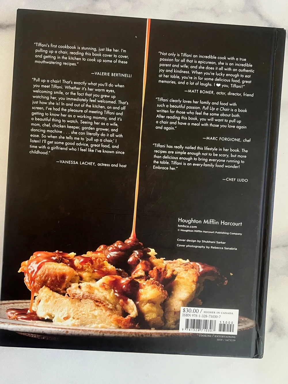 Pull Up A Chair by Tiffani Thiessen, Hardcover Cookbook